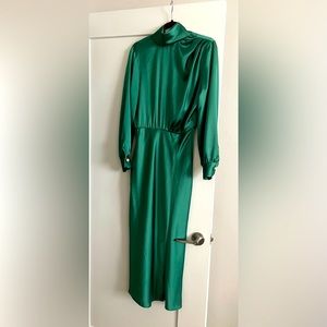 MIDI satin dress. Brand new with open back